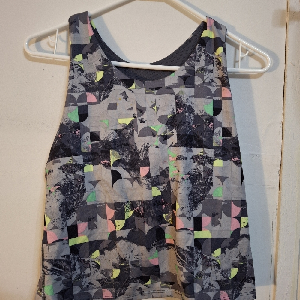 Geometric Patterned Tank Top